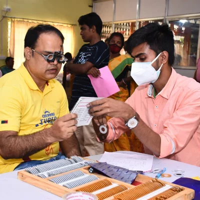 eye-checkup-photo-2